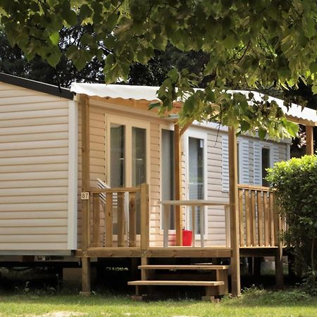 Camping Les Avignon - La Laune Вільнев-лез-Авіньйон Екстер'єр фото